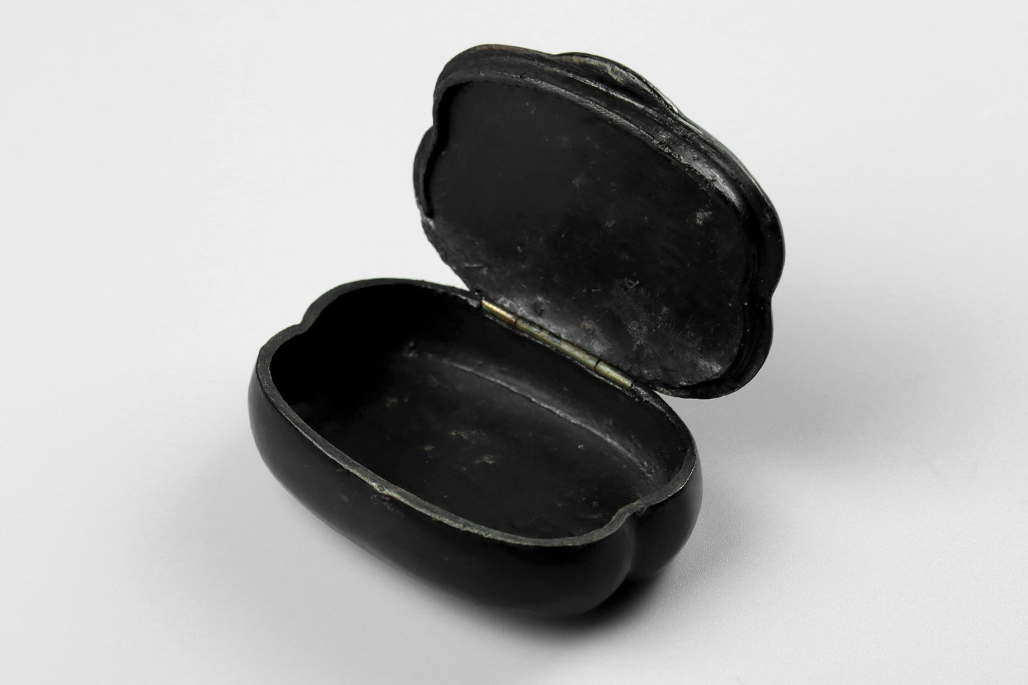 Papier-Mache Portrait Snuff Box
