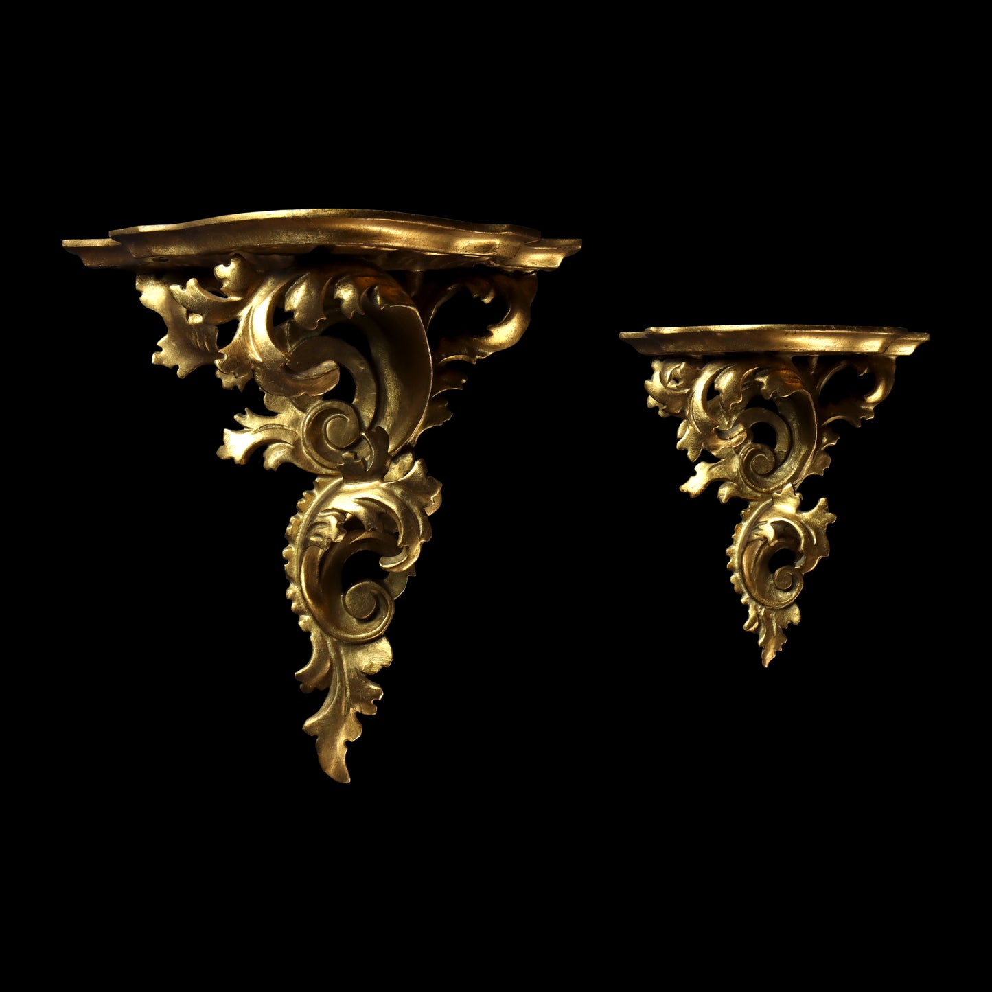 Two Florentine Giltwood Brackets