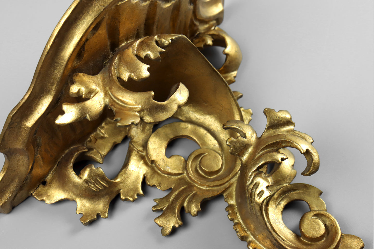 Two Florentine Giltwood Brackets