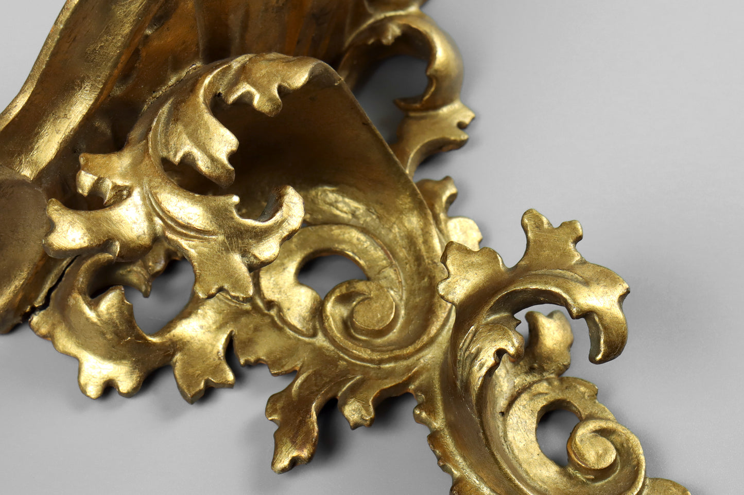 Two Florentine Giltwood Brackets