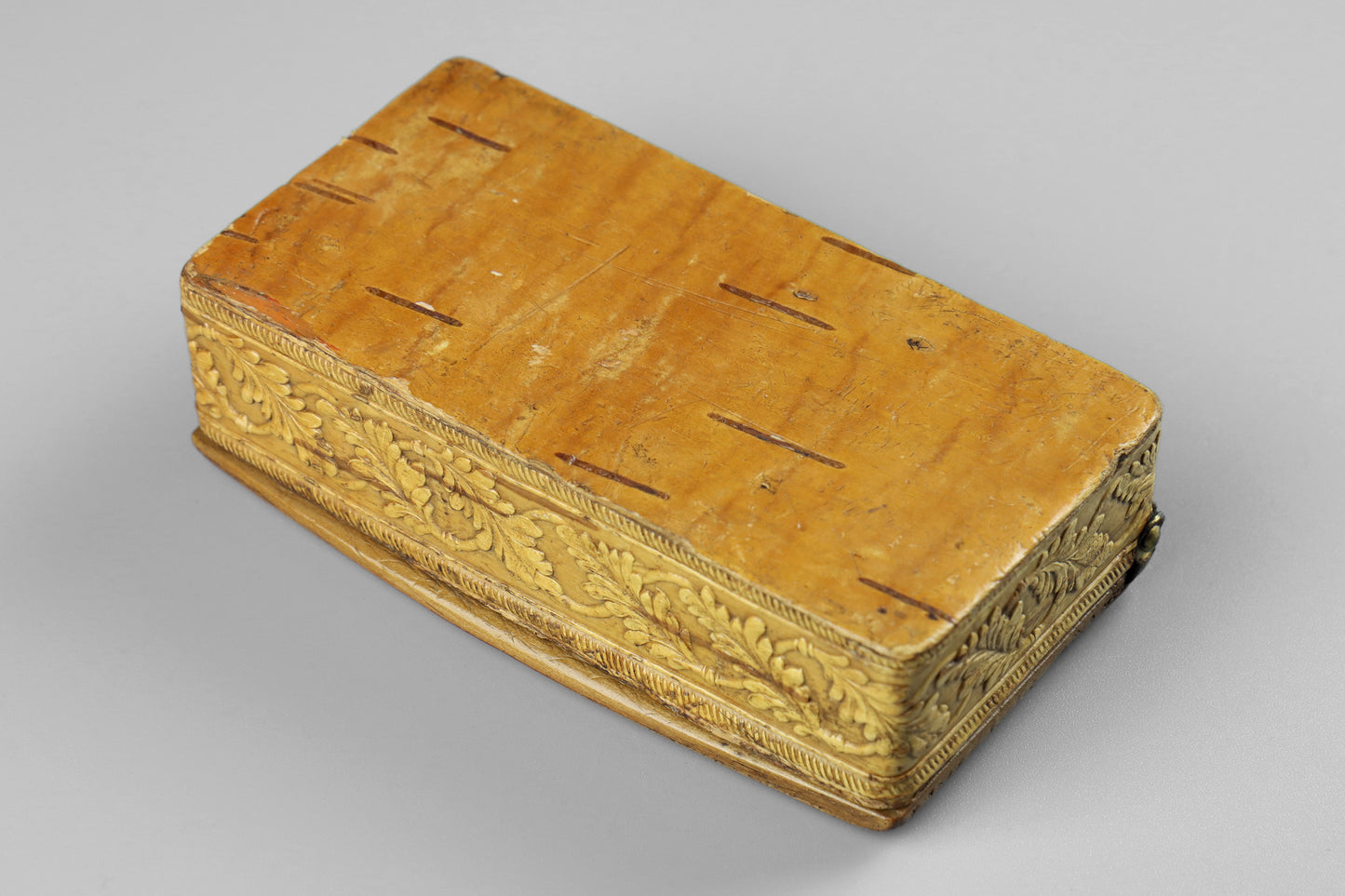 Amusing Snuff Box