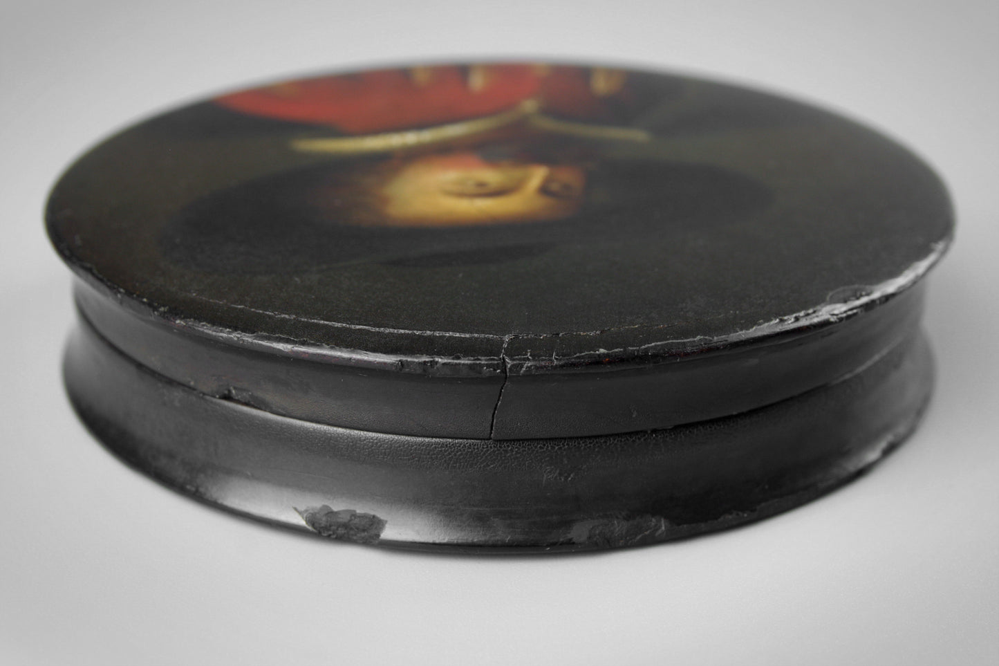 Papier-Mache Rubens Painted Snuff Box