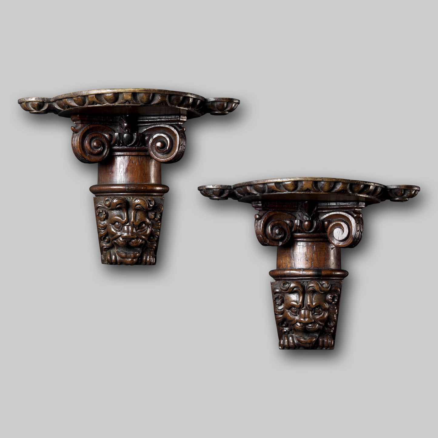 Pair of Lion Wall Brackets