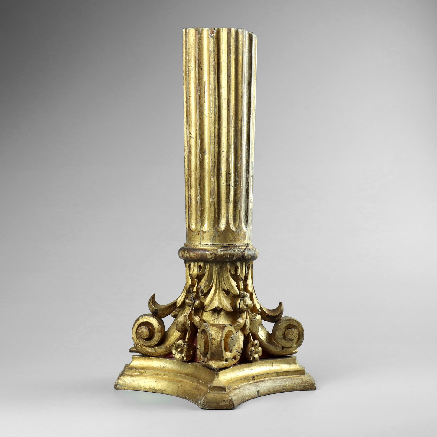 Corinthian Capital & Column