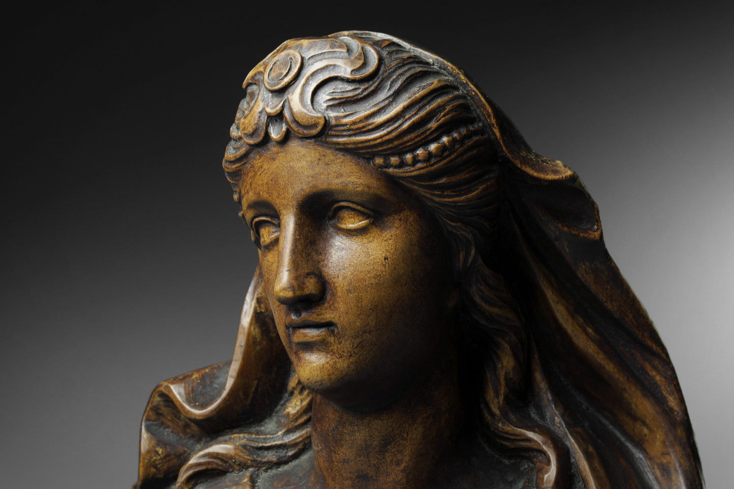 Carved Bust of a Lady