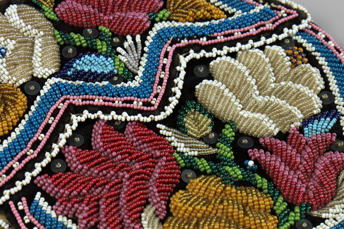 Iroquois Beaded Bag