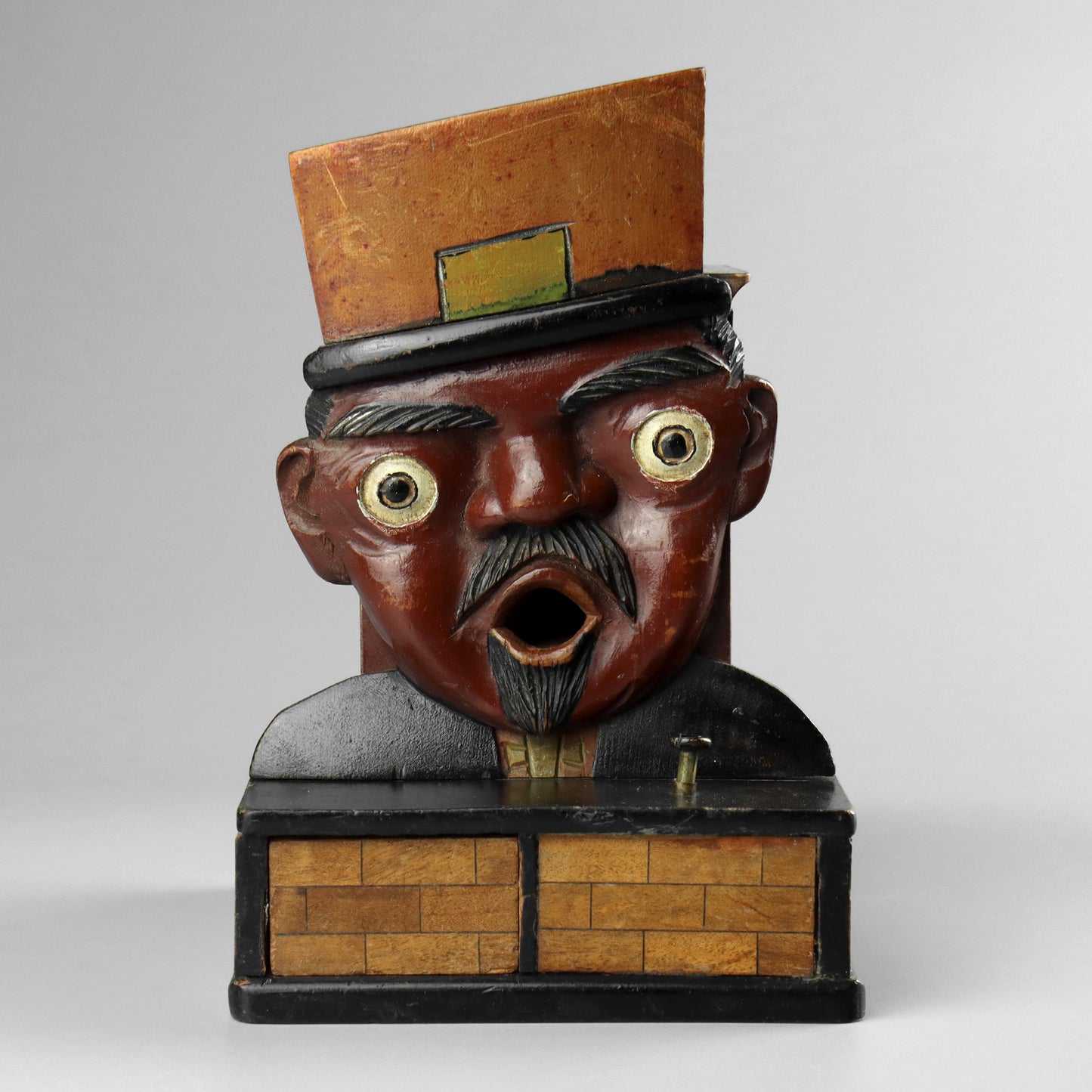 Figurative Cigarette Dispenser