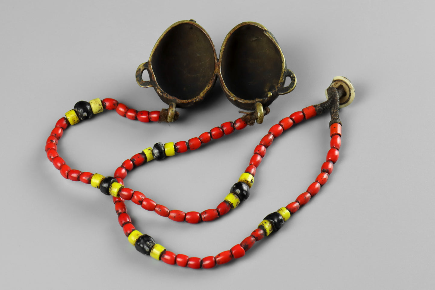 Naga Head Hunter's 2 Head Necklace