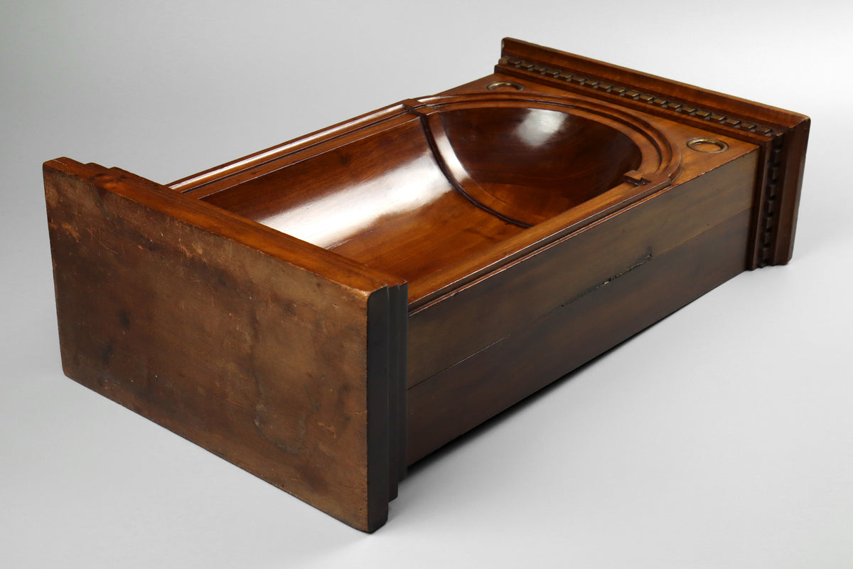 Neoclassical Niche Display