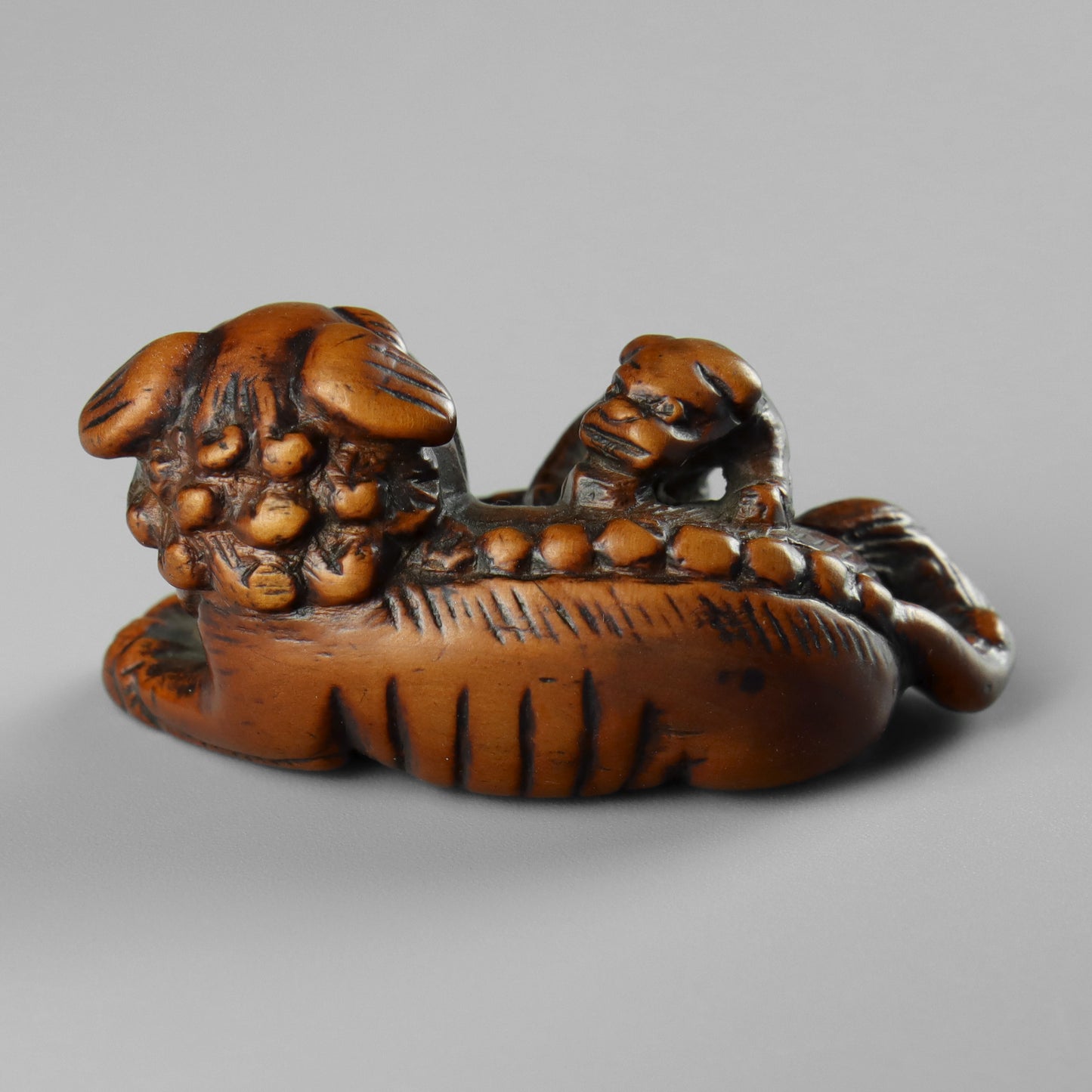 Netsuke of a Shishi & Cub